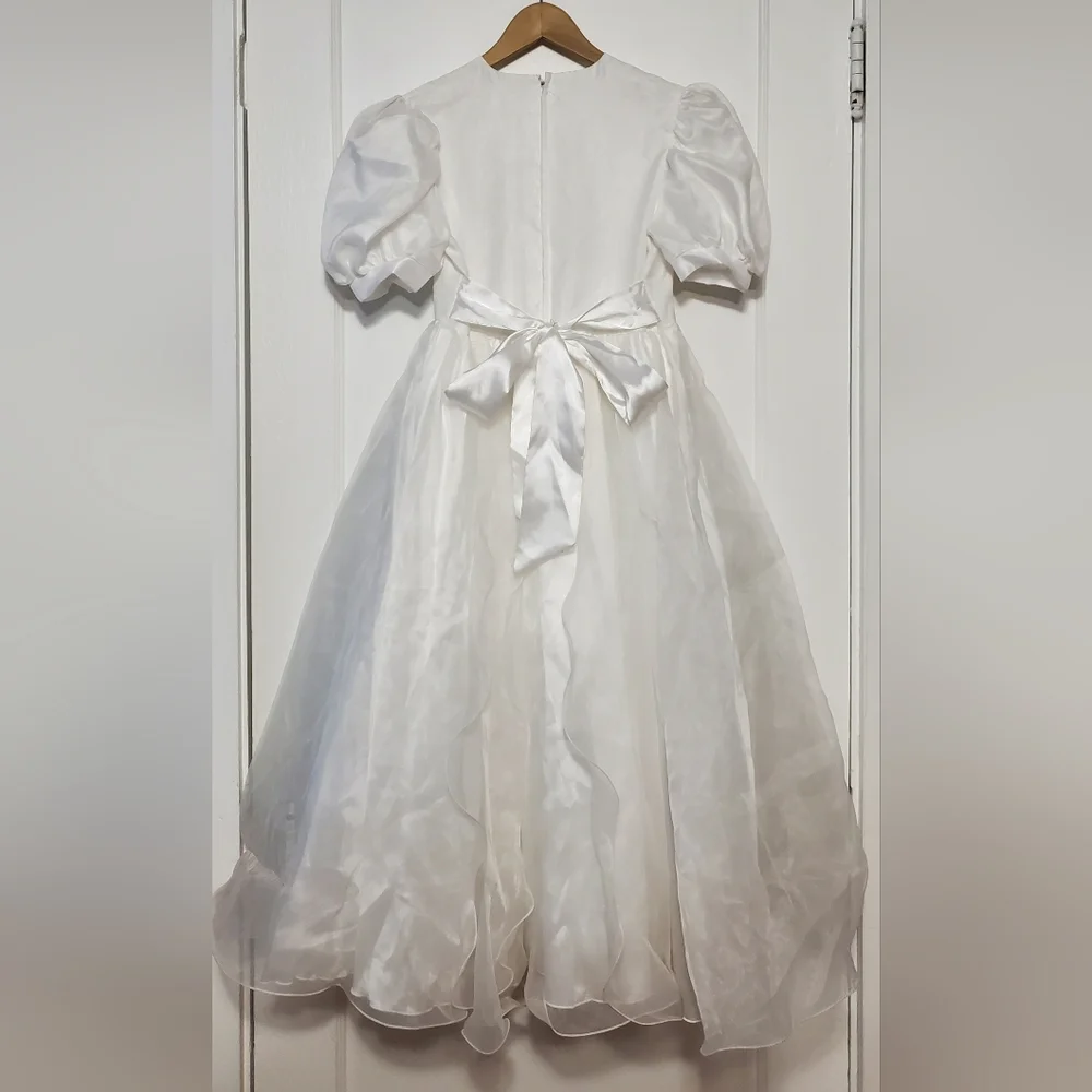 Anjorden white formal